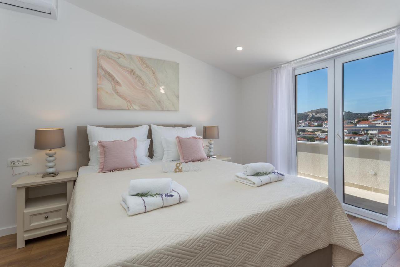 Golden View Penthouse Apartment Hvar Town Exterior photo