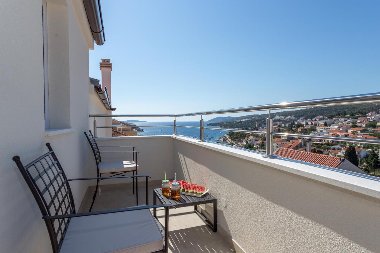 Golden View Penthouse Apartment Hvar Town Exterior photo