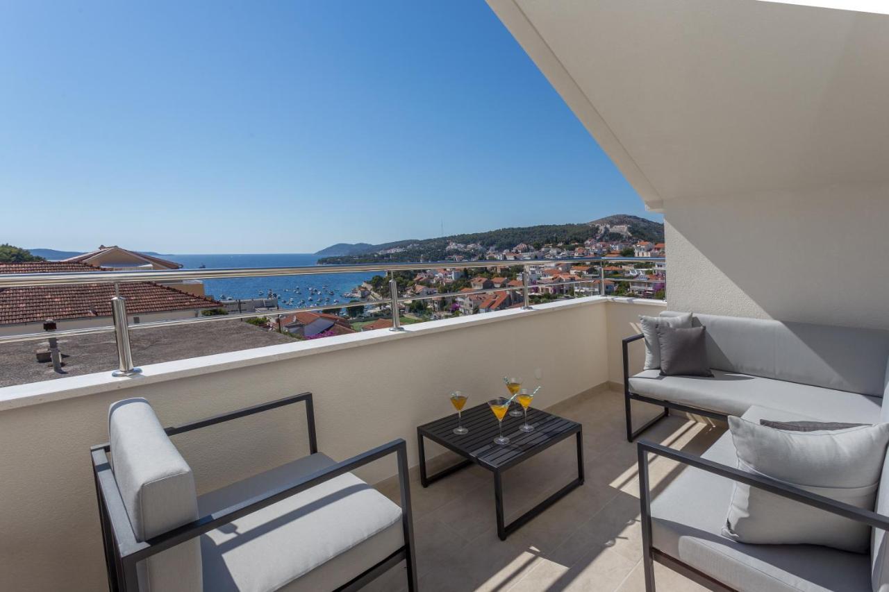 Golden View Penthouse Apartment Hvar Town Exterior photo